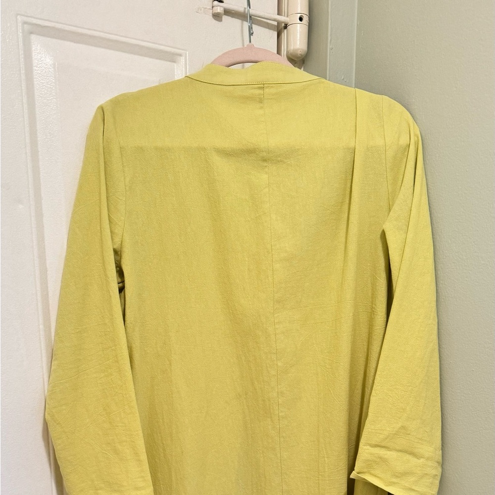 Maxi T-shirt dress with long sleeve and slots on a side